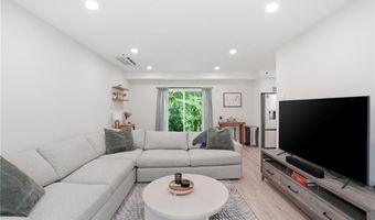 72 Wilbur Rd, Lincoln, RI 02865