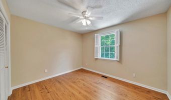 444 Kingswood Ct, Albany, GA 31707