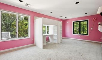 506 Lazy Ln, Absecon, NJ 08201