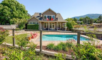 403 Briscoe Pl, Ashland, OR 97520
