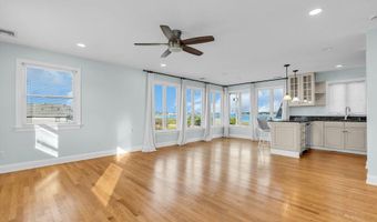 20 Starboard St, Beachwood, NJ 08722