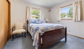 1402 6th St NW, Austin, MN 55912