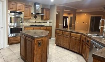 503 SW Tunbridge Dr, Bentonville, AR 72712