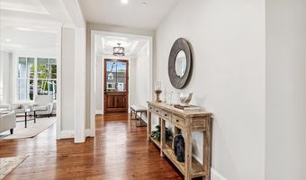 5610 GLENWOOD Rd, Bethesda, MD 20817