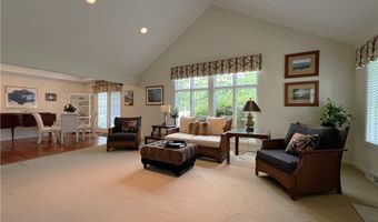 39 Wickendon Ct, Amherst, NY 14221