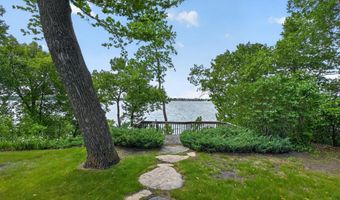 1103 S Darling Dr NW, Alexandria, MN 56308