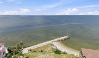 6111 LAGOMAR Ln, Apollo Beach, FL 33572