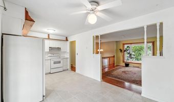 1213 S 14th St, Adel, IA 50003
