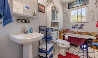 508 River View Dr, Cody, WY 82414