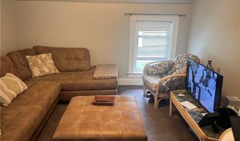 25 Earl St, Lincoln, RI 02865