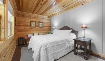 3541 Kampbell Cliff Rd, Birdseye, IN 47513