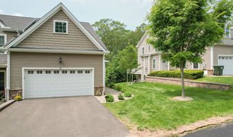 28 Brookview Cir 28, Bristol, CT 06010