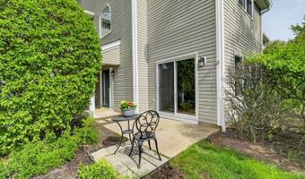 33 Four Oaks Rd, Bedminster, NJ 07921