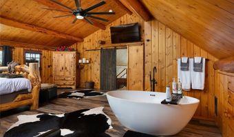 7550 7560 Springhill Rd, Belgrade, MT 59714