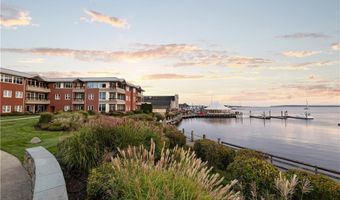 341 Thames St 209 S, Bristol, RI 02809