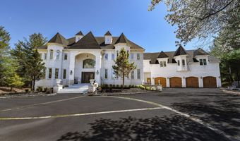 832 PARADISE Dr, Ambler, PA 19002