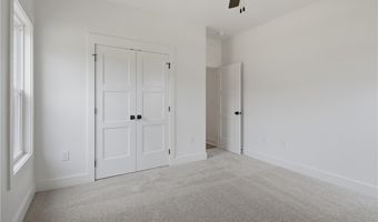 32 Creek Stone Ln, Autryville, NC 28318