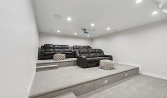 735 E 850 S, Centerville, UT 84014