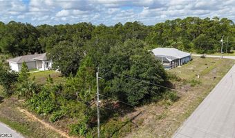 2025 Robert Ave, Alva, FL 33920