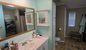 225 Long Lk E, Bottineau, ND 58318