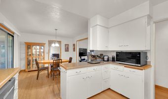 2617 FULTON St, Albany, OR 97322