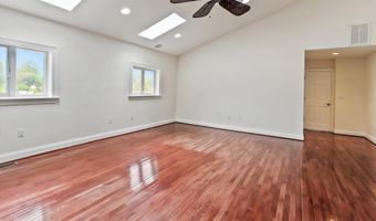 9915 ASHBURTON Ln, Bethesda, MD 20817