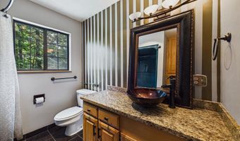 1531 Fickle Hill Rd, Arcata, CA 95521