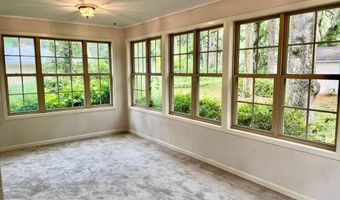 82 Sunset Blvd, Beaufort, SC 29907