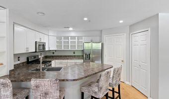1407 Millbrook Trl, Ann Arbor, MI 48108