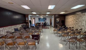 111 Bowie, De Kalb, TX 75559