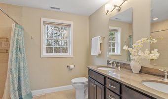 149 Long Hill Rd, Bolton, MA 01740