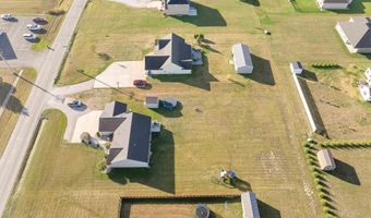 4562 County Road 35, Auburn, IN 46706