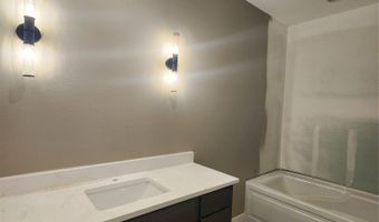 3306 SE Bannister Dr, Ankeny, IA 50021