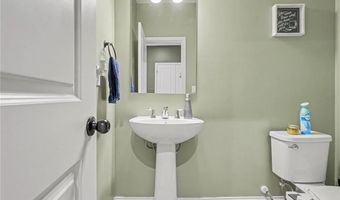 540 Hardy Dr, Acworth, GA 30102