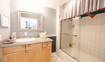 62 Centre Rd, Glocester, RI 02814