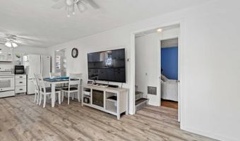 5 Hammock Pkwy, Clinton, CT 06413