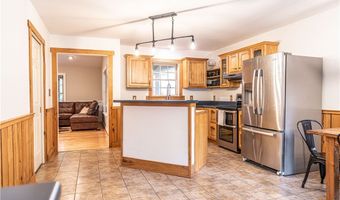 707 Alexander Dr, Aberdeen, NC 28315
