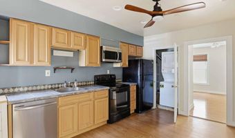 827 N HOWARD St, Baltimore, MD 21201