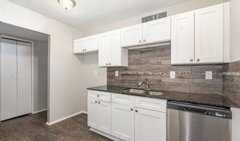 5528 King Dr, The Colony, TX 75056