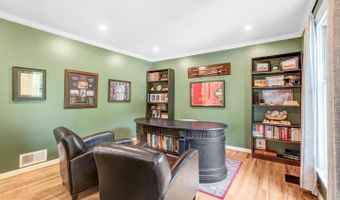 3602 SOUTH Pl #2, Alexandria, VA 22309