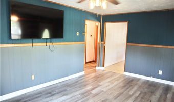 1310 W Kenwood Dr, Austin, IN 47102
