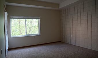 400 N RICHMOND St 323, Appleton, WI 54911