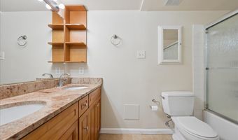 7401 WESTLAKE Ter 607, Bethesda, MD 20817