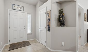 33 Parkland Dr, Blanchard, ID 83804