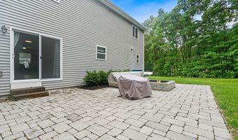 1672 E Ryan Woods Cir, Allegan, MI 49010