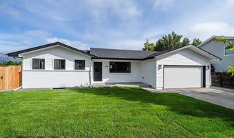 1495 Chambers Dr, Boulder, CO 80305