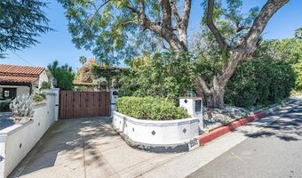 2393 Allen Ave, Altadena, CA 91001