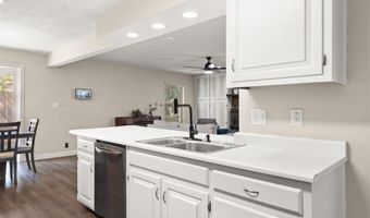 5208 Russell Dr NW, Albuquerque, NM 87114