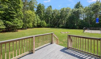 35 Provident Pl, Coventry, RI 02816
