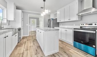 122 Willie Mays Pl, Aynor, SC 29511